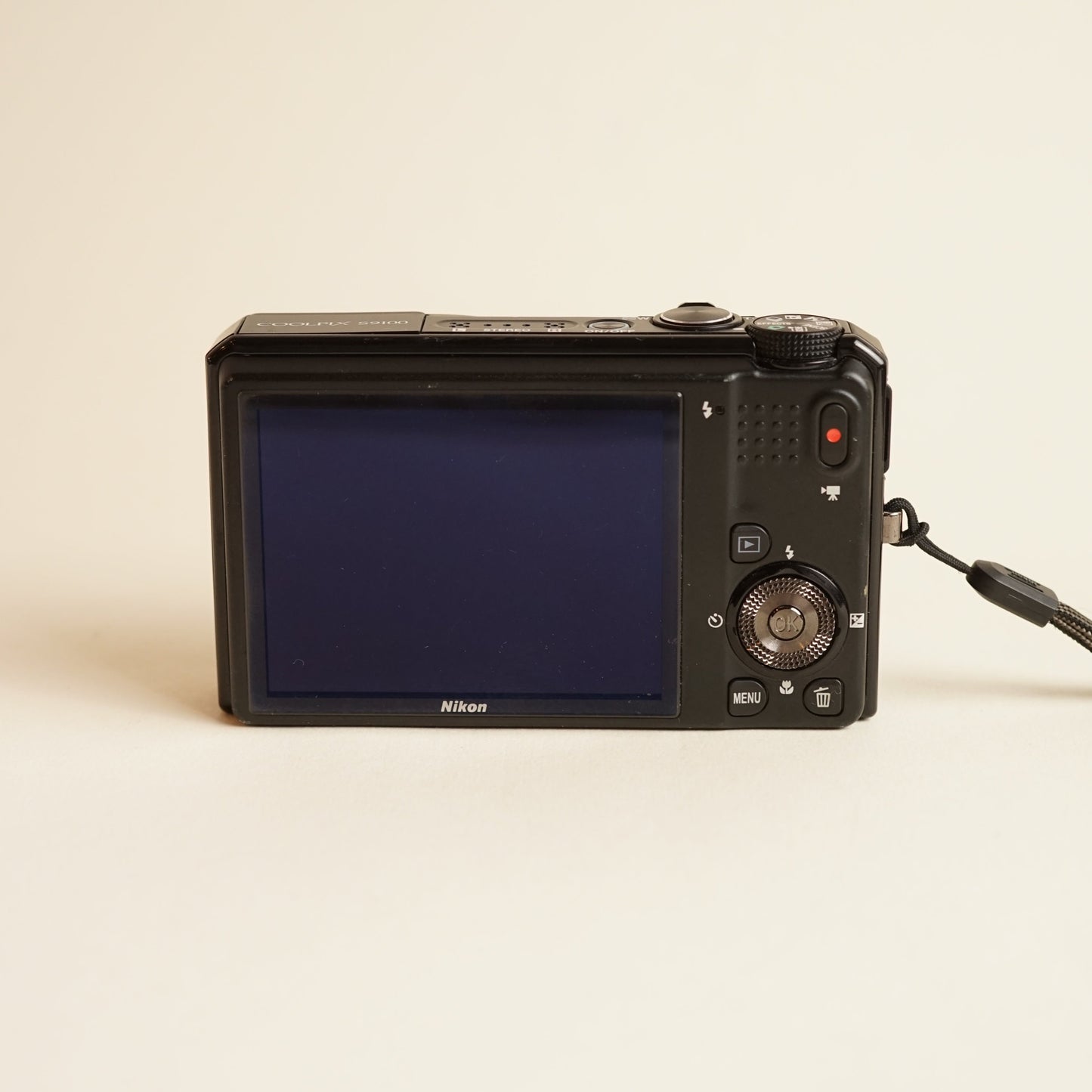 Nikon Coolpix S9100 Digital Camera | 12.1MP | Tested & Working | Black