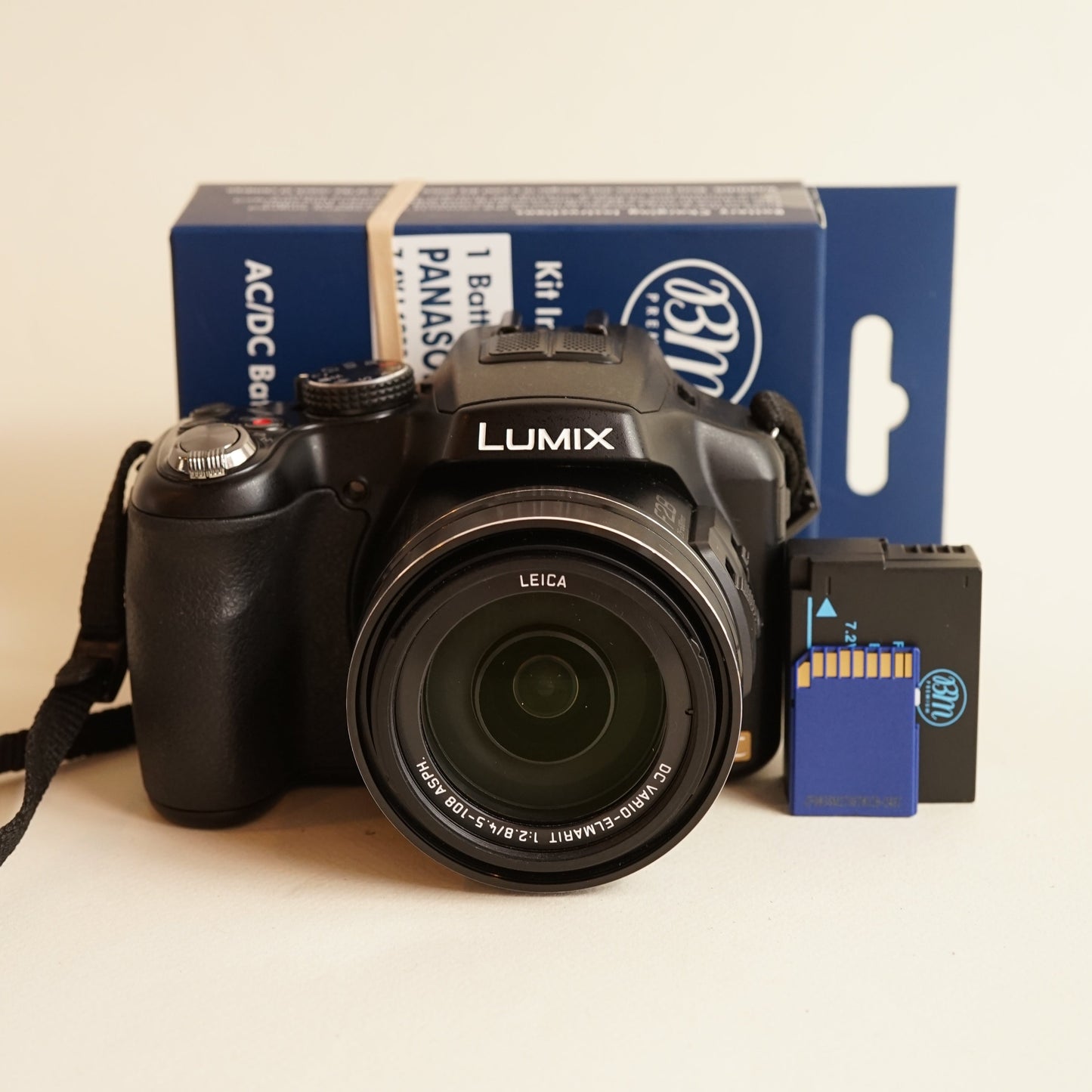 Panasonic Lumix DMC-FZ200 Digital Camera | 12.1MP | Tested & Working | Black