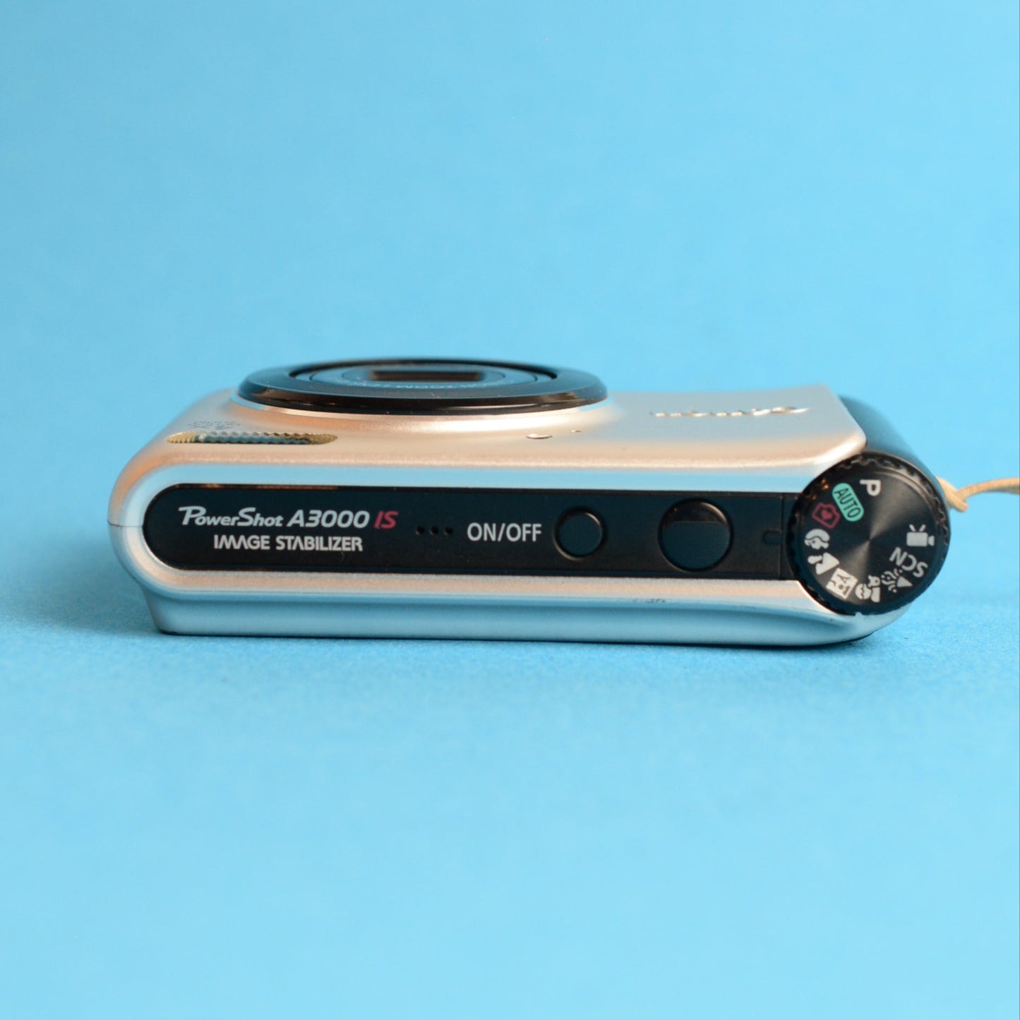 Canon PowerShot A3000 IS Digital Camera | 10.0MP | Tested & Working | Silver