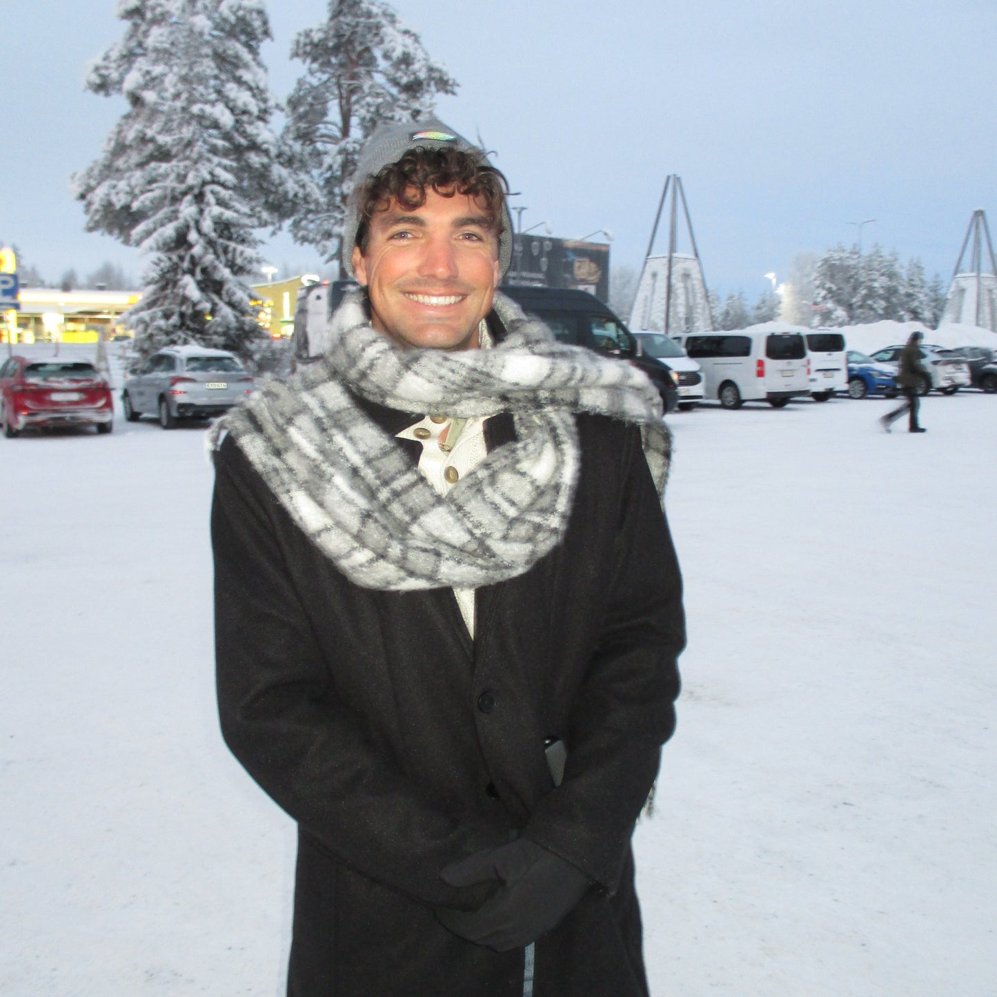 Canon PowerShot ELPH 135 Digital Camera | 16MP | Tested & Working | Silver