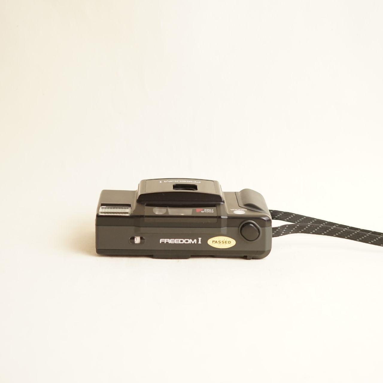Minolta Freedom I Film Camera | 35mm Point & Shoot | Tested & Working | Black