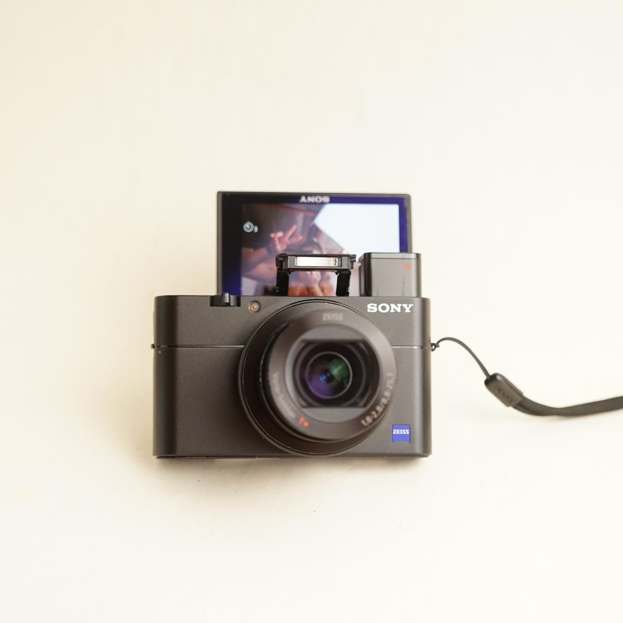 Sony Cyber-shot DSC-RX100M5 Digital Camera | 20.1MP | Tested