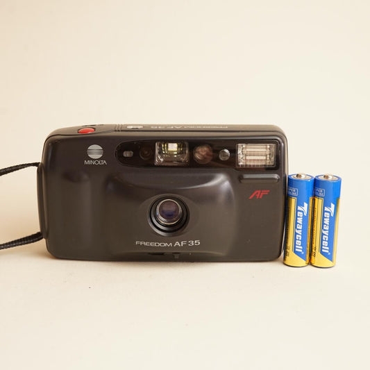 Minolta Freedom AF35 Film Camera | 35mm Point & Shoot | Tested & Working | Black