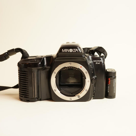 Minolta Maxxum 3xi Film Camera | 35mm SLR | Tested & Working | Black