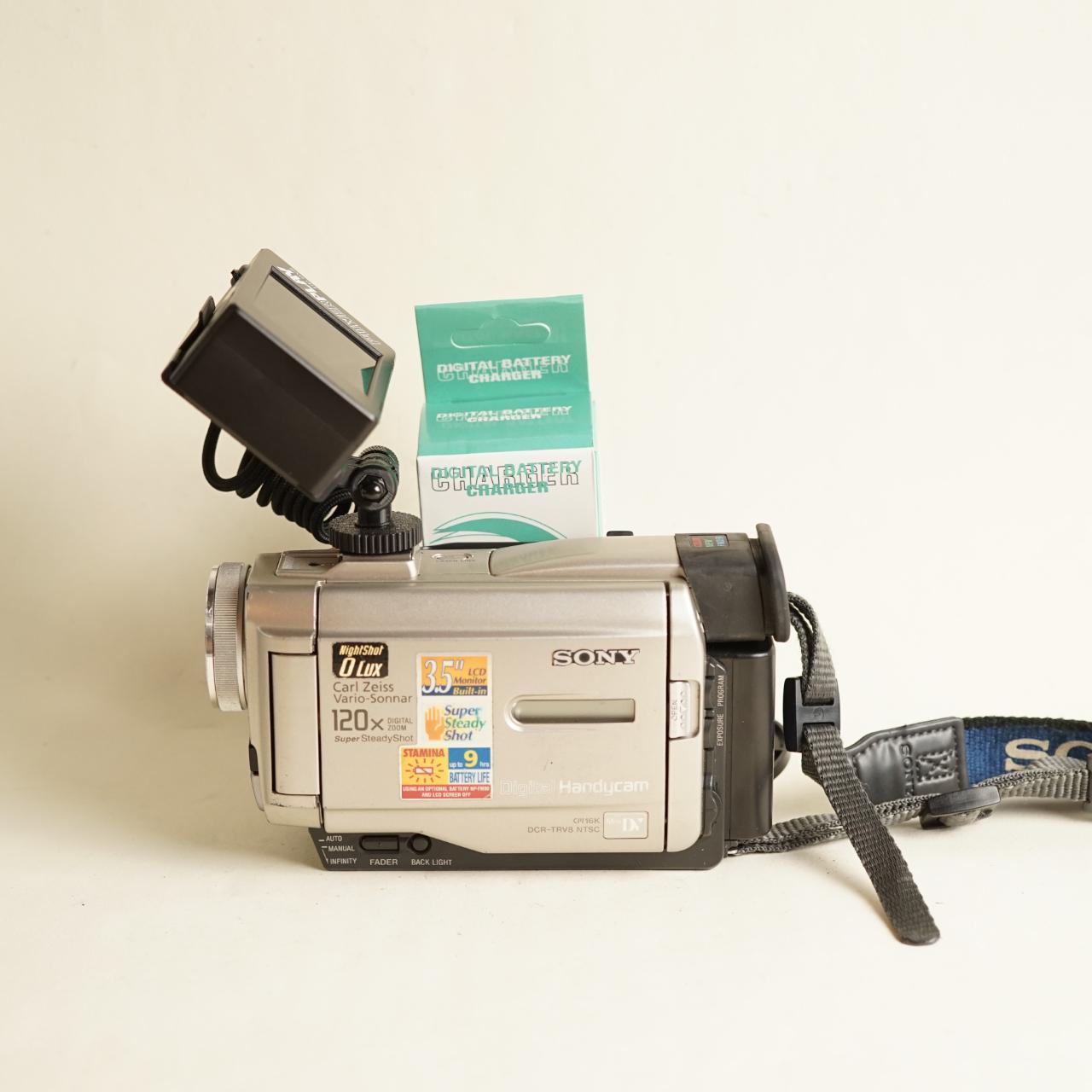 カメラ SONY デジタルハンディカム DCR-TRV8 NTSC