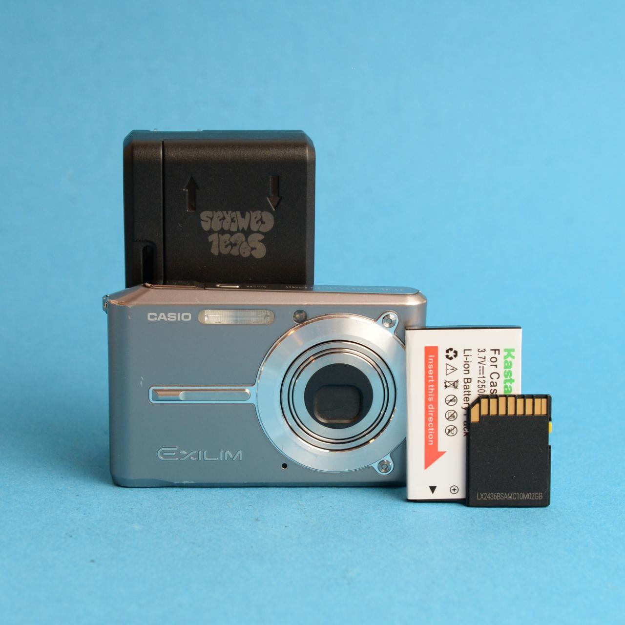 Casio Exilim EX-S500 Digital Camera | 5MP | Tested & Working | Silver