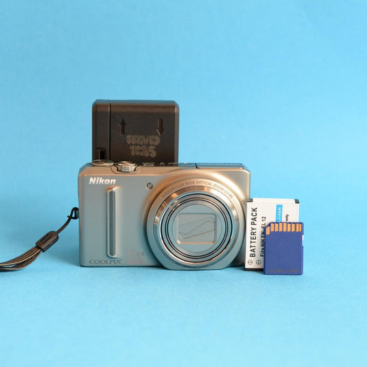 Nikon Coolpix S9050 Digital Camera | 12MP | Tested & Working | Silver