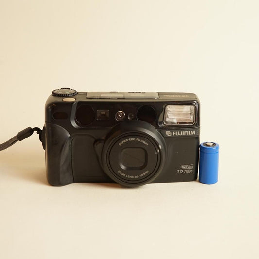 Fujifilm Panorama 312 Zoom Film Camera | 35mm Point & Shoot | Tested & Working | Black