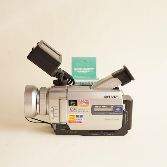 Sony Handycam DCR-TRV20 Camcorder with Tapeless Setup | Tested & Working | Silver