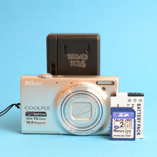 Nikon Coolpix S6100 Digital Camera | 16MP | Tested & Working | Silver