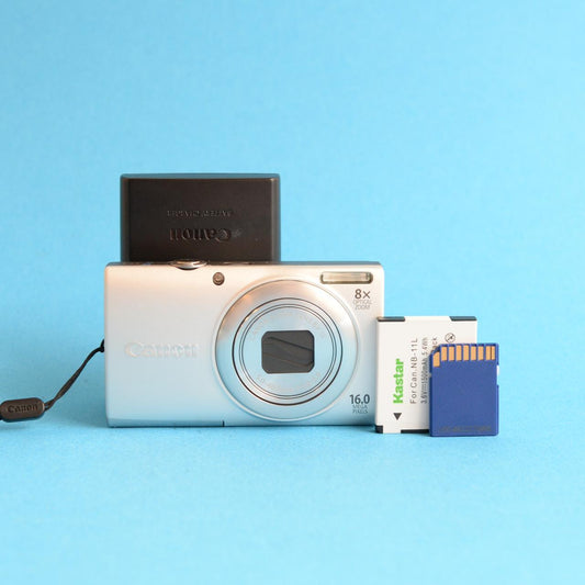 Canon PowerShot A4000 IS Digital Camera | 16MP | Tested & Working | Silver