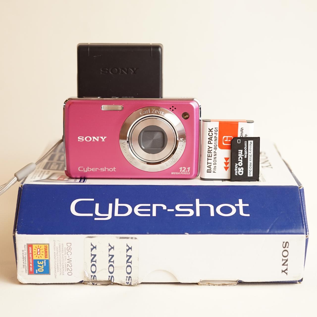 Sony Cyber-shot DSC-W220 Digital Camera | 12.1MP | Tested & Working | Pink