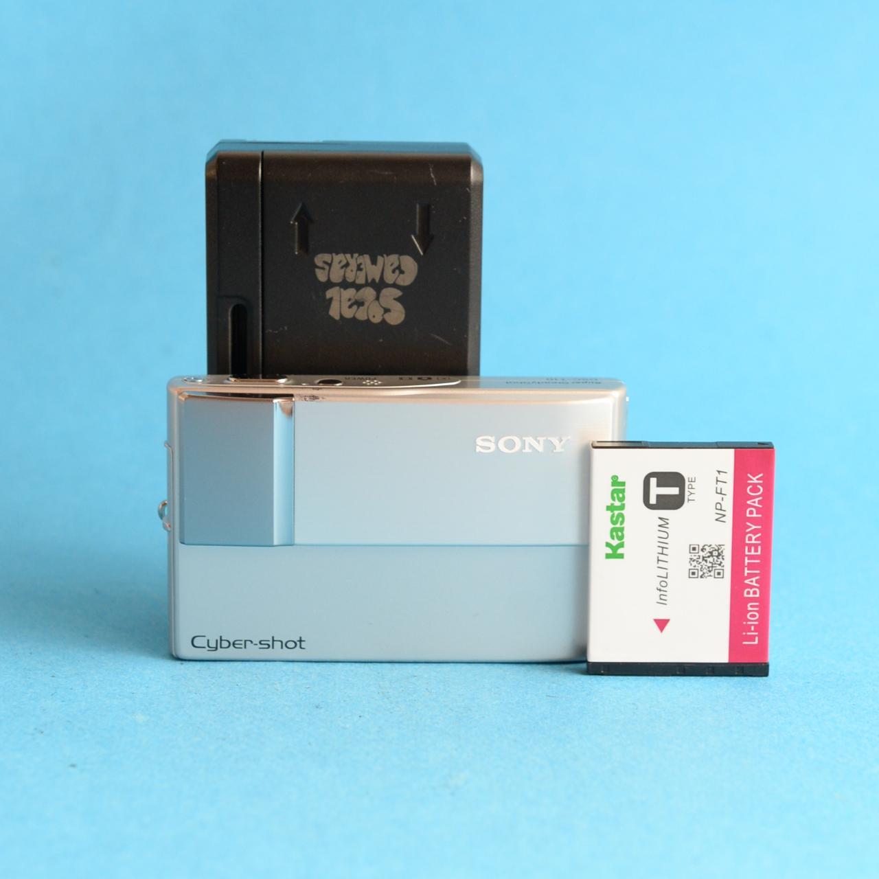 Sony Cyber-shot DSC-T10 Digital Camera | 7.2MP | Tested & Working | Silver