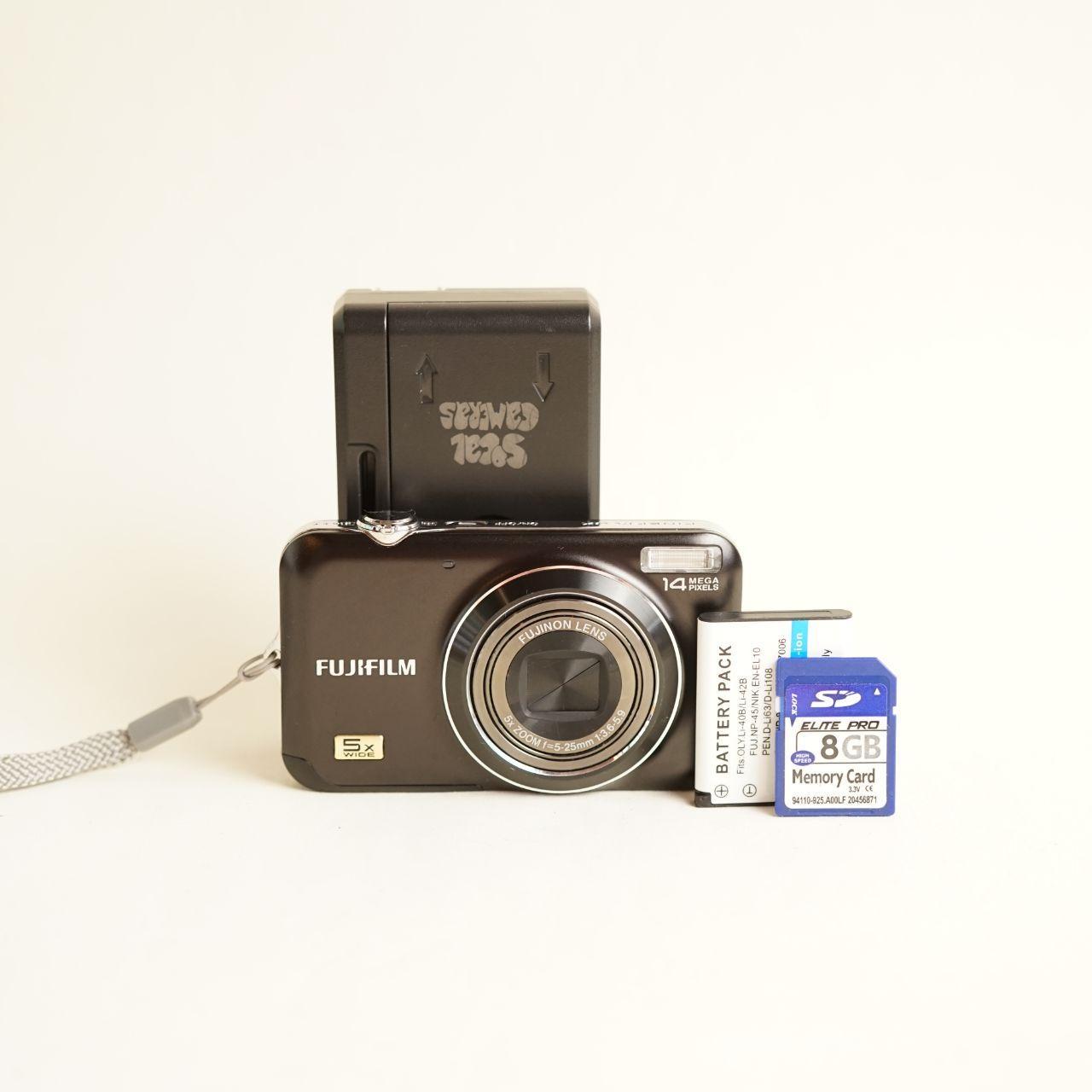 Fujifilm FinePix JX250 Digital Camera | 14MP | Tested & Working | Silver