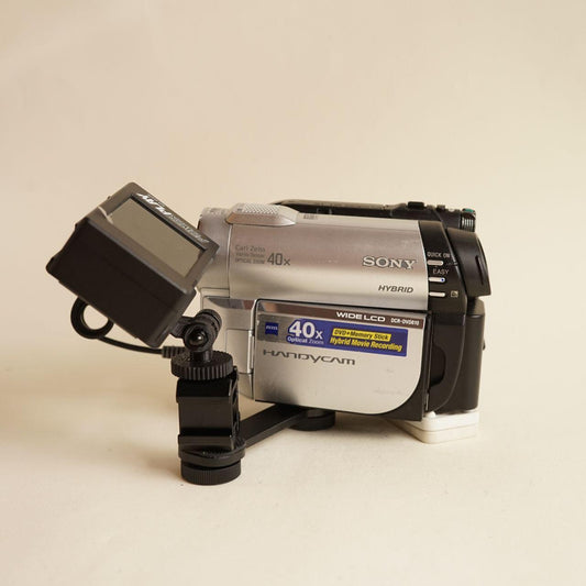 Sony Handycam DCR-DVD610 Camcorder with Tapeless Setup