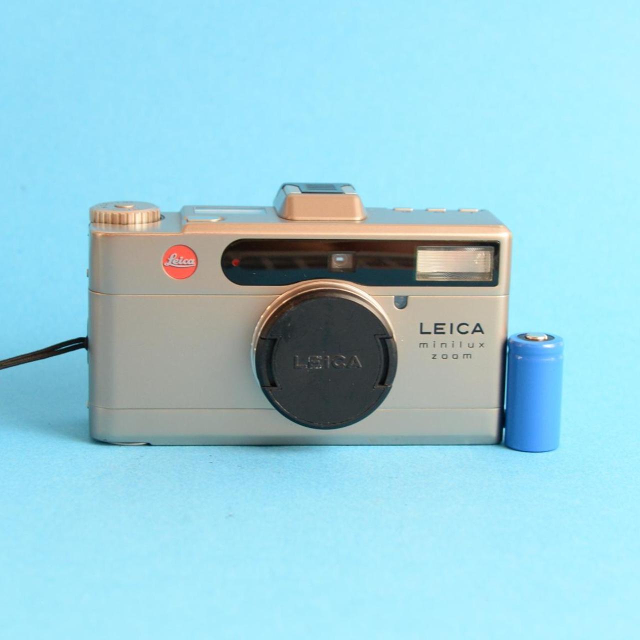 Leica Minilux Zoom Film Camera | 35mm Point & Shoot | Tested & Working | Silver