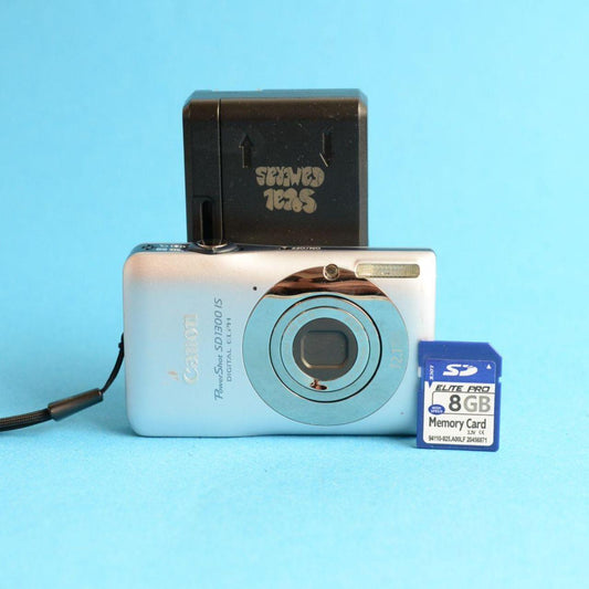Canon PowerShot SD1300 IS Digital Camera | 12.1MP | Tested & Working | Silver