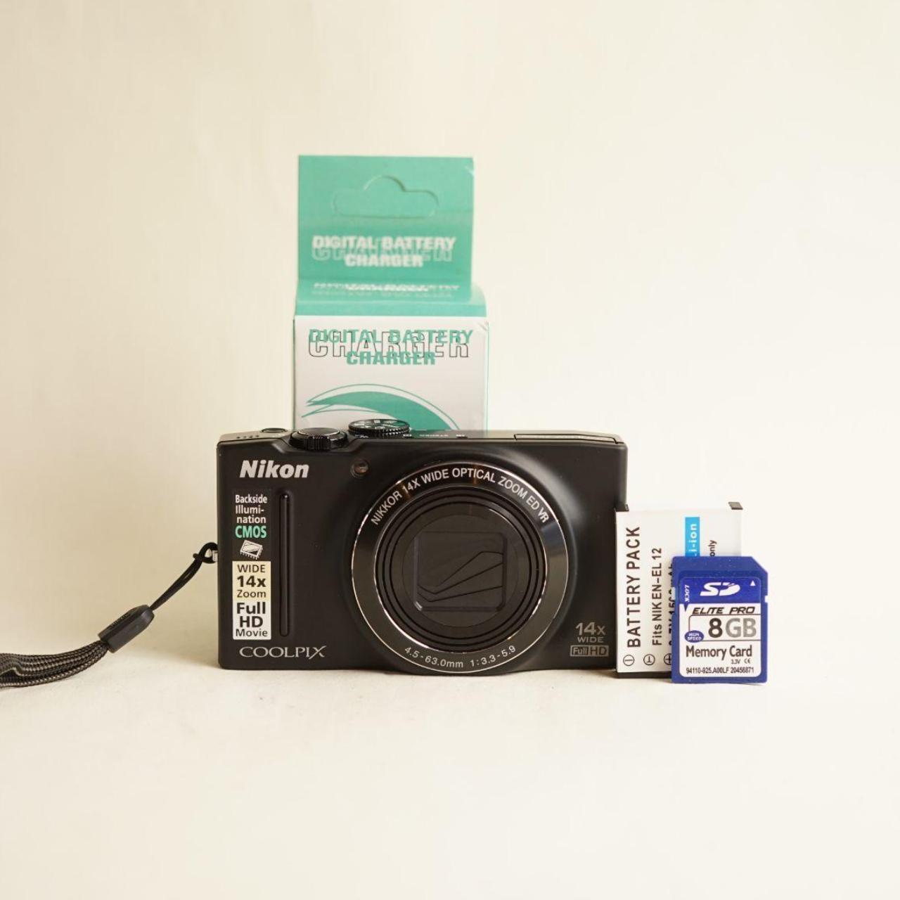 Nikon Coolpix S8200 Digital Camera | 16.1MP | Tested & Working