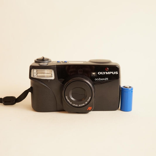 Olympus Infinity Zoom 211 Film Camera | 35mm Point & Shoot | Tested & Working | Black