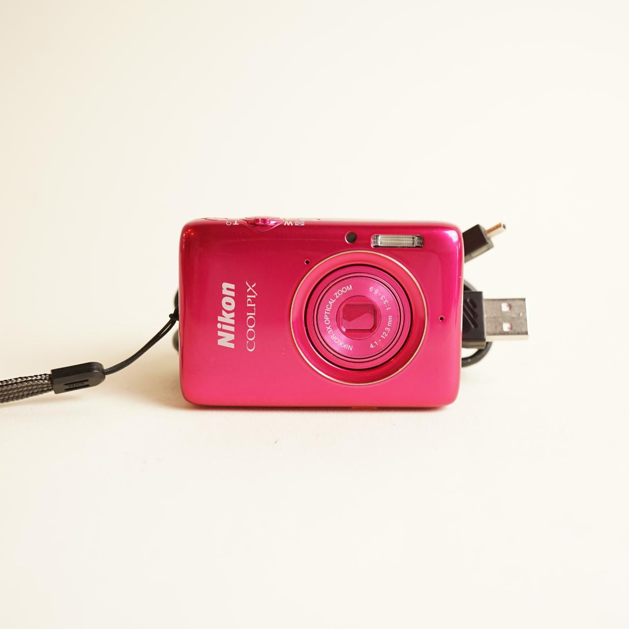 Nikon Coolpix S01 Digital Camera | 13.2MP | Tested & Working | Pink
