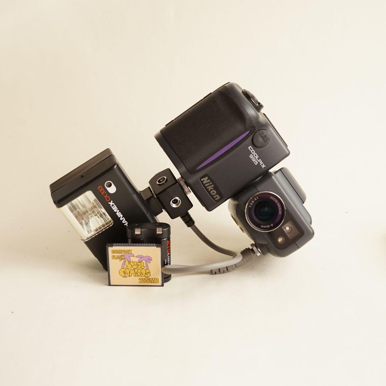 Nikon Coolpix 995 Digital Camera + Hanimex CX 333 Flash | 3.34MP | Tested & Working | Silver & Black