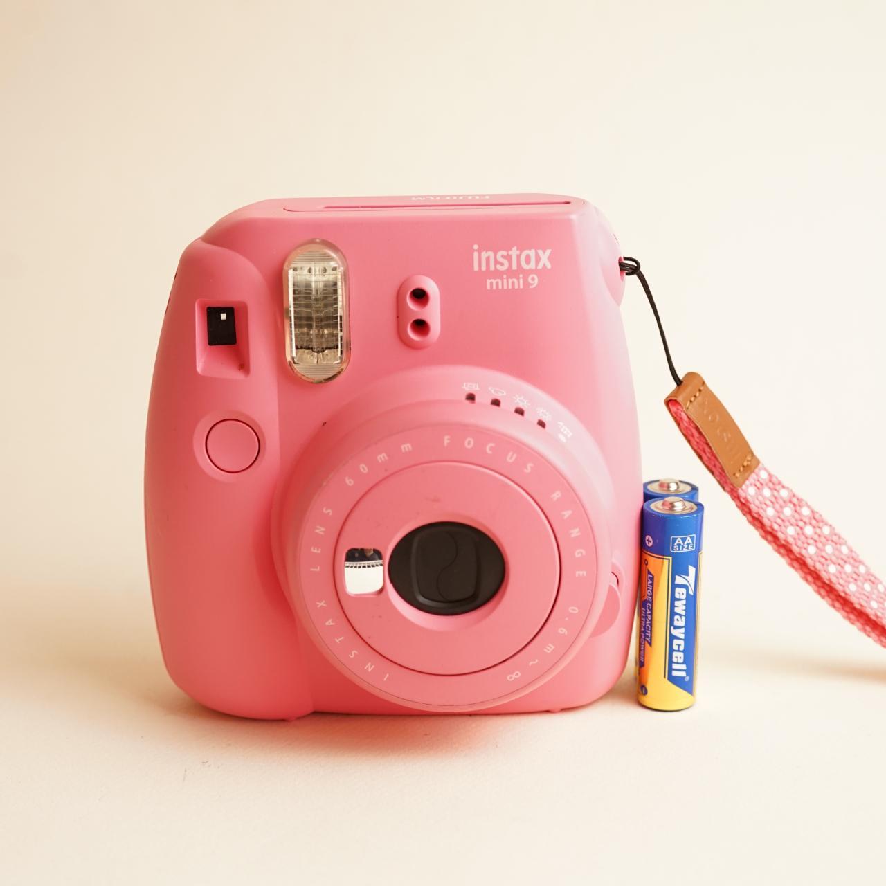 Fujifilm Instax Mini 9 Instant Camera | Tested & Working | Pink