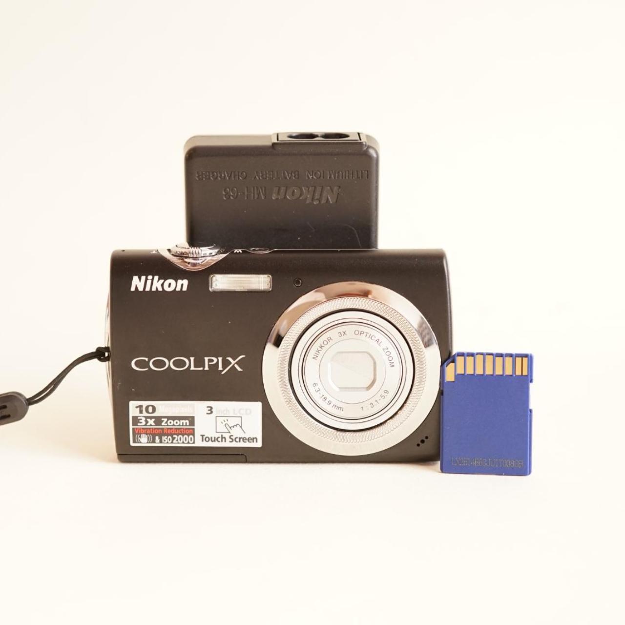 Nikon Coolpix S230 Digital Camera | 10MP | Tested & Working | Black