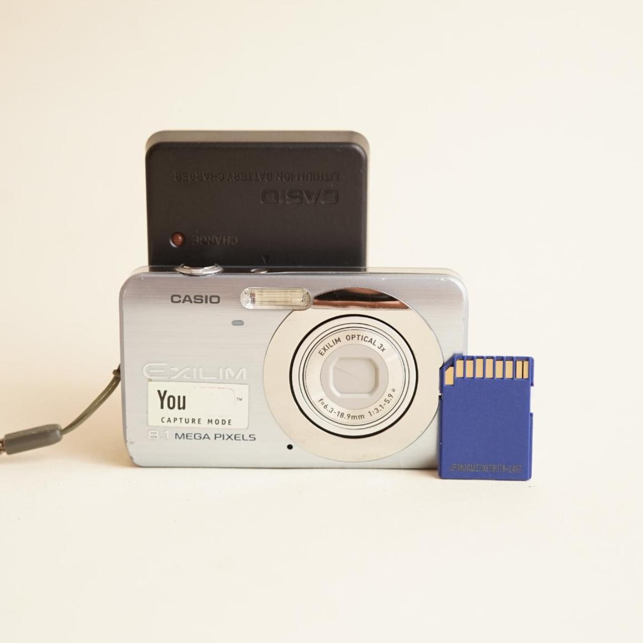 Casio Exilim EX-Z85 | 9.1MP | Tested & Working | Silver/Blue