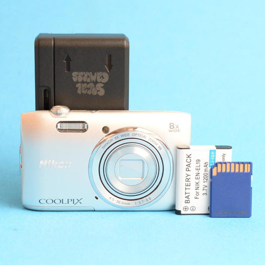 Nikon Coolpix S3600 Digital Camera | 20.1MP | Tested & Working | Silver