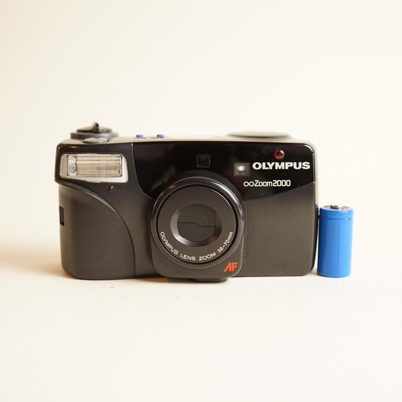 Olympus Infinity Zoom 2000 Film Camera | 35mm Point & Shoot | Tested & Working | Silver