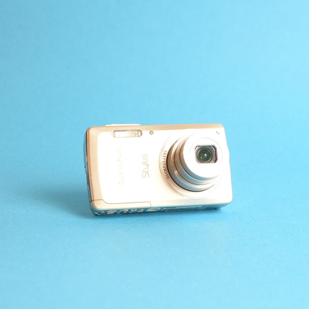 Olympus Stylus-5010 Digital Camera | 14.0MP | Tested & Working | Silver
