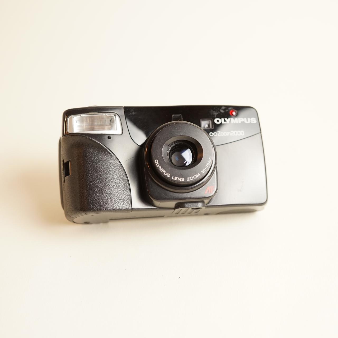 Olympus Infinity Zoom 2000 Film Camera | 35mm Point & Shoot | Tested & Working | Silver