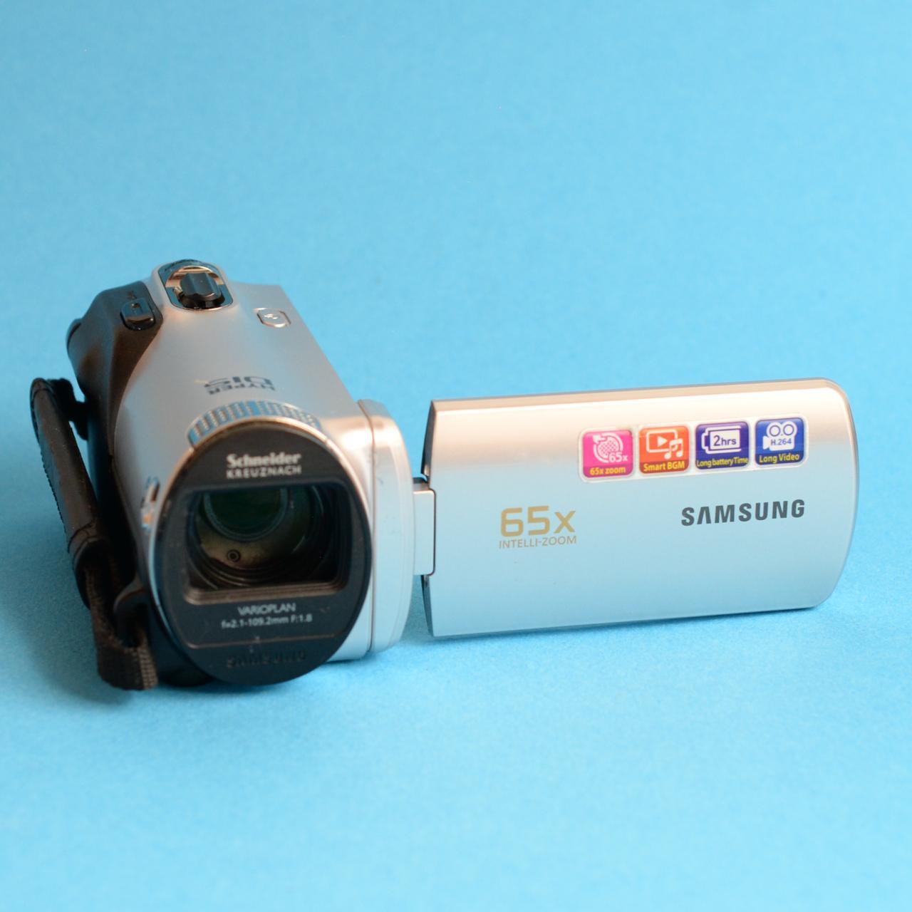 Samsung SMX-F50SN Digital Camcorder | Tested & Working | Silver