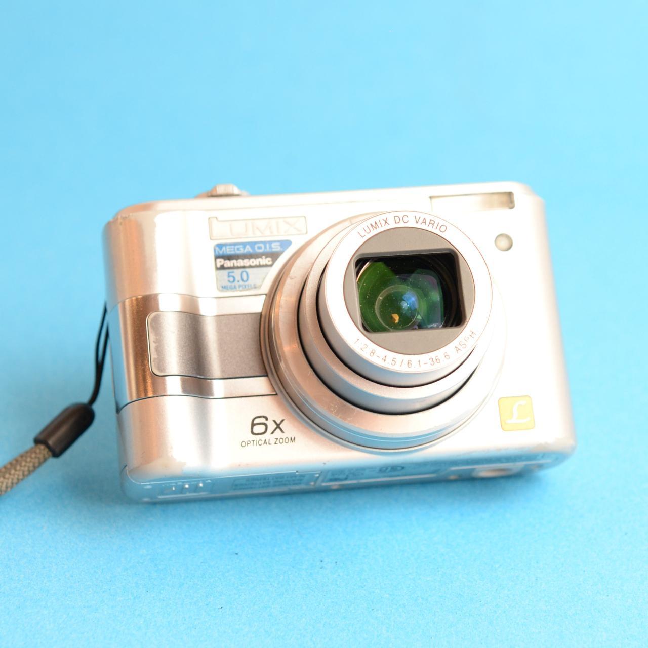 Panasonic Lumix DMC-LZ3 Digital Camera | 5MP | Read Description | Silver