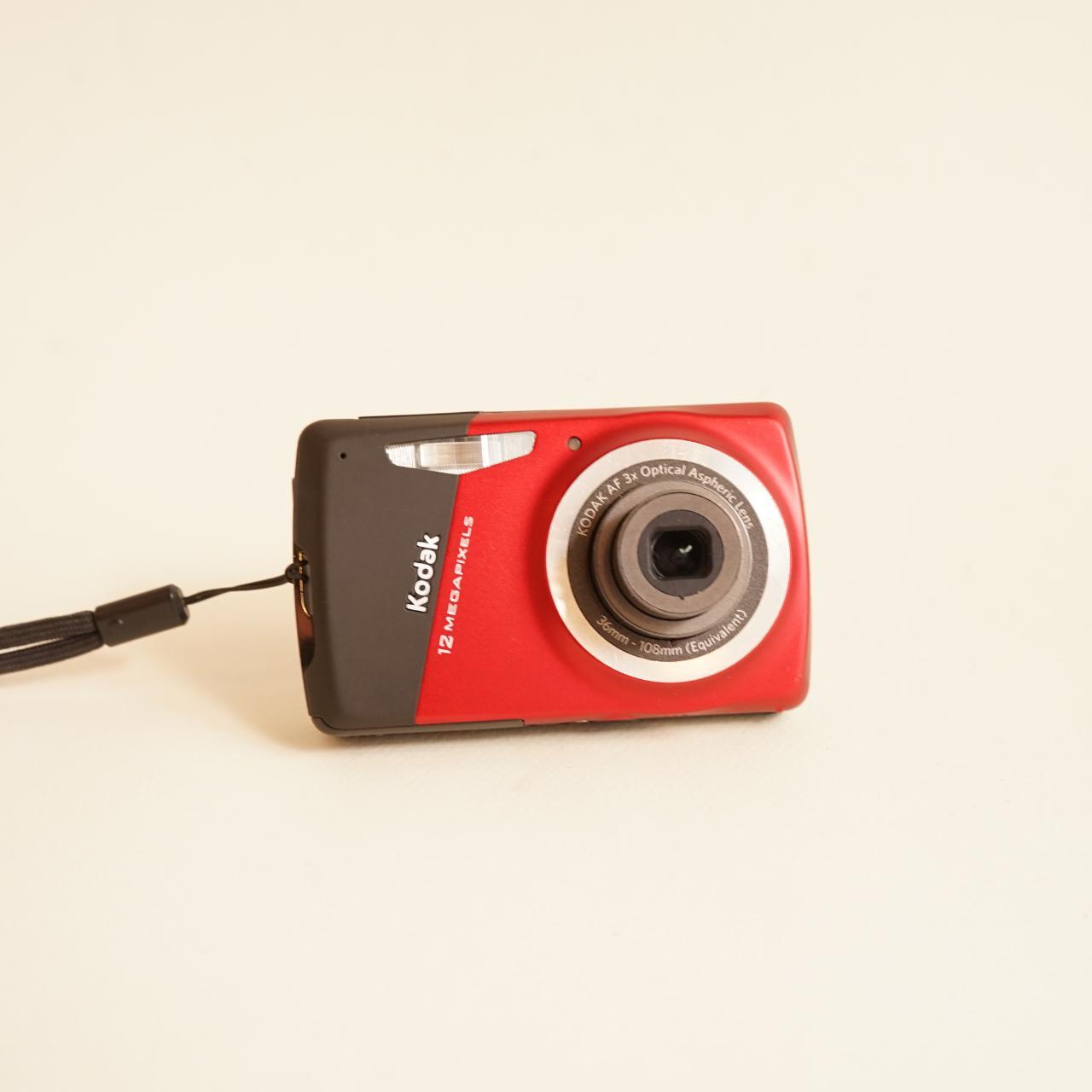 Kodak EasyShare M530 Digital Camera | 12MP | Tested & Working | Red & Black