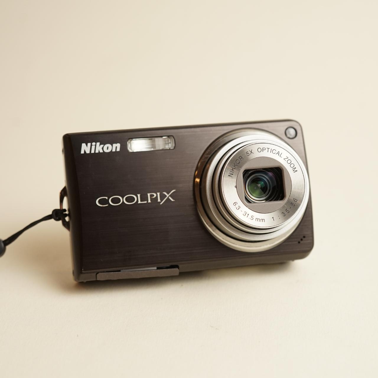 Nikon Coolpix S550 Digital Camera | 10MP | Tested & Working | Brown