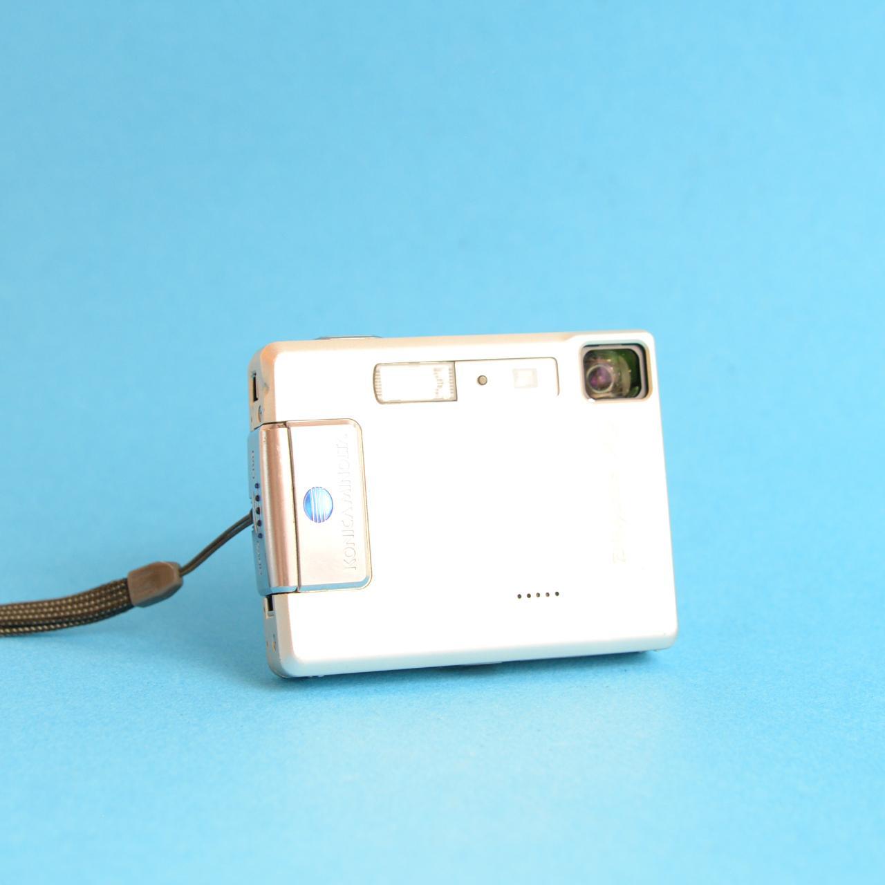 Konica Minolta DiMAGE Xg Digital Camera | 3.2MP | Tested & Working | Silver