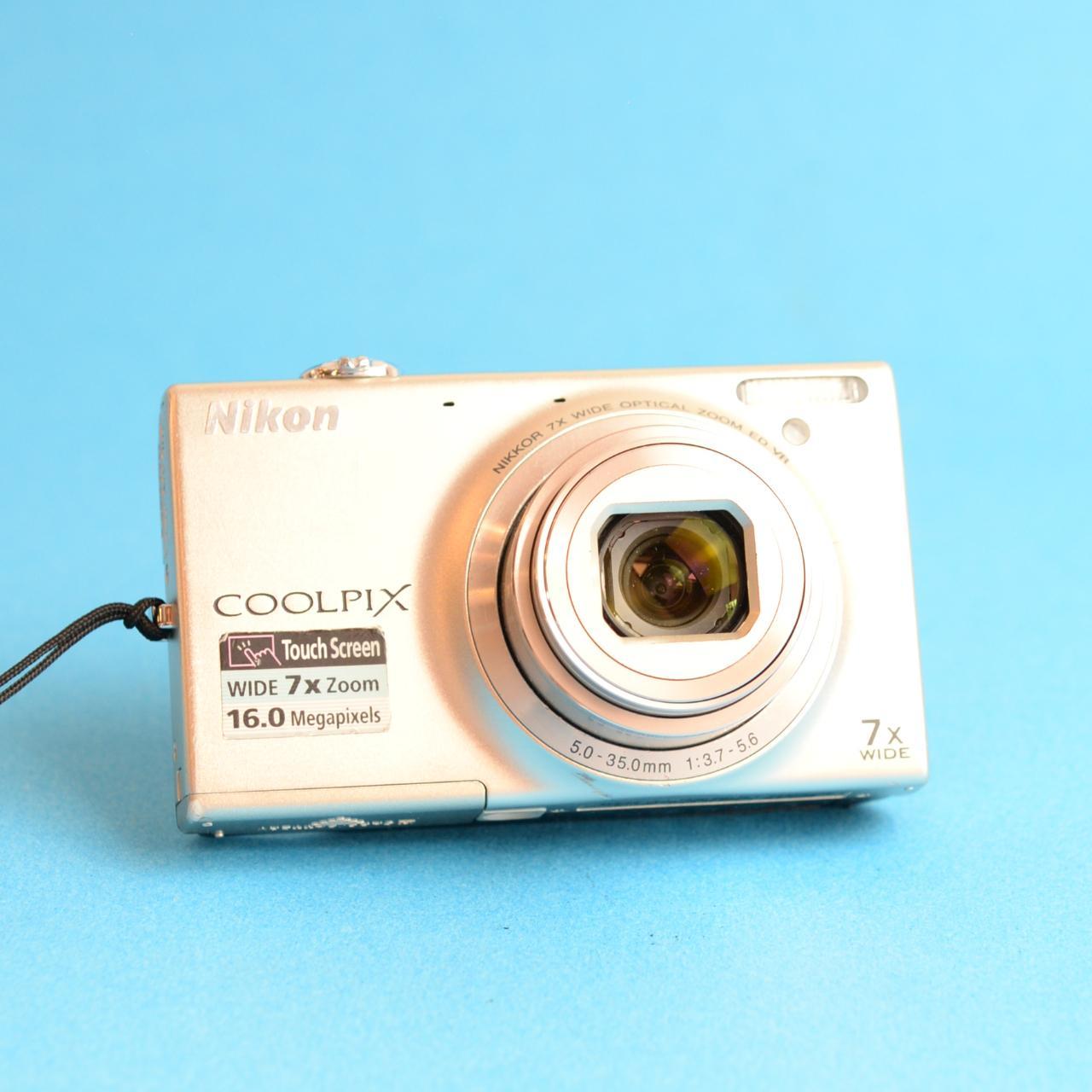 Nikon Coolpix S6100 Digital Camera | 16MP | Tested & Working | Silver