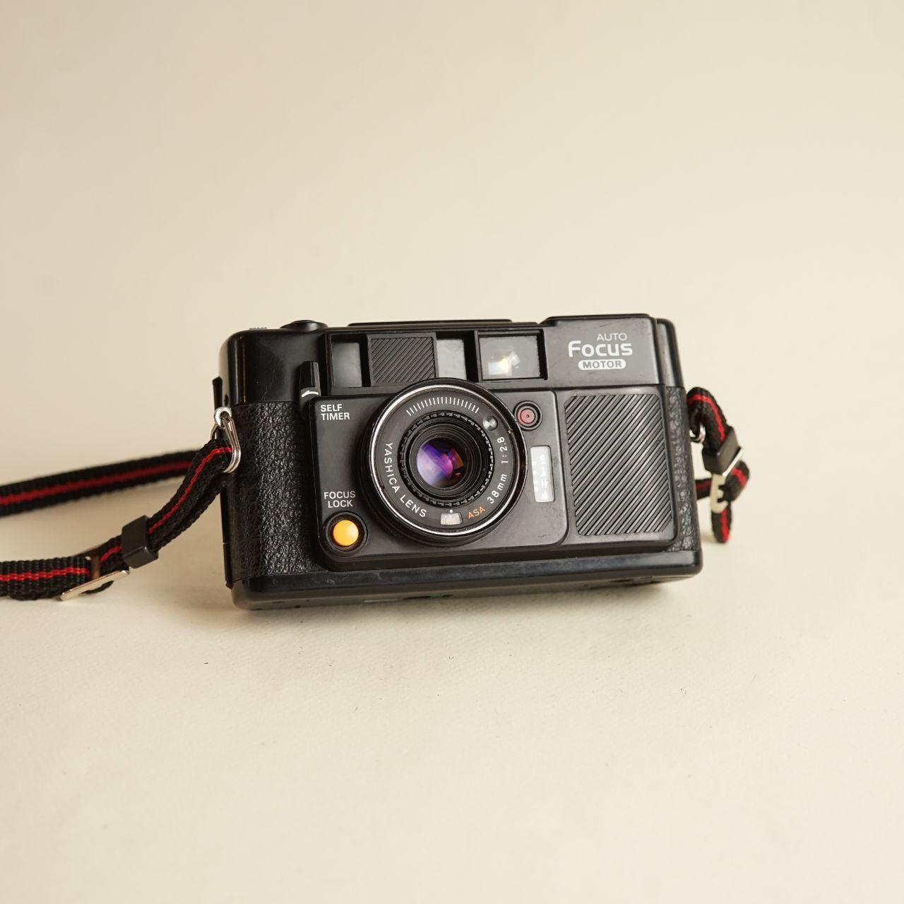 Yashica Fully Automatic Auto Focus Motor Film Camera | 35mm Point & Shoot | Tested & Working | Black
