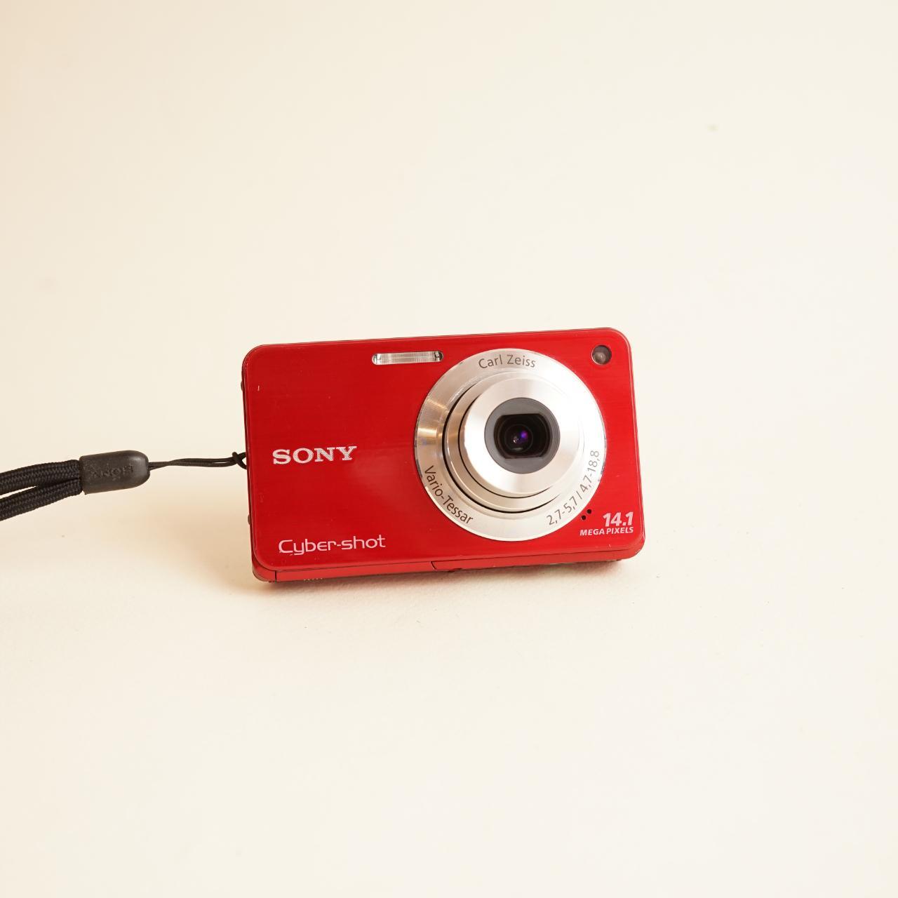 Sony CyberShot DSC-W560 Digital Camera | 14.1MP | Tested & Working | Red