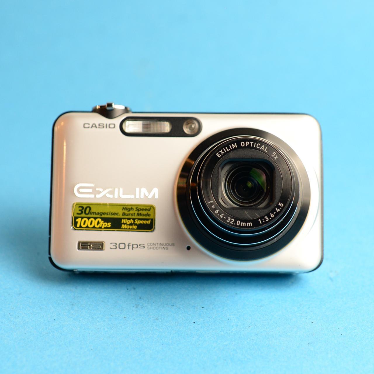 Casio Exilim EX-FC100 Digital Camera | 9.1MP | Tested & Working | Silver