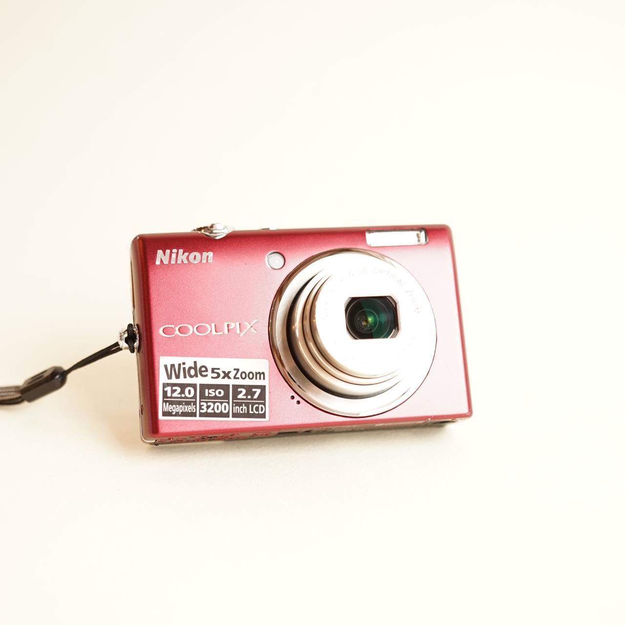 Nikon Coolpix S570 Digital Camera | 12MP | Tested & Working | Red