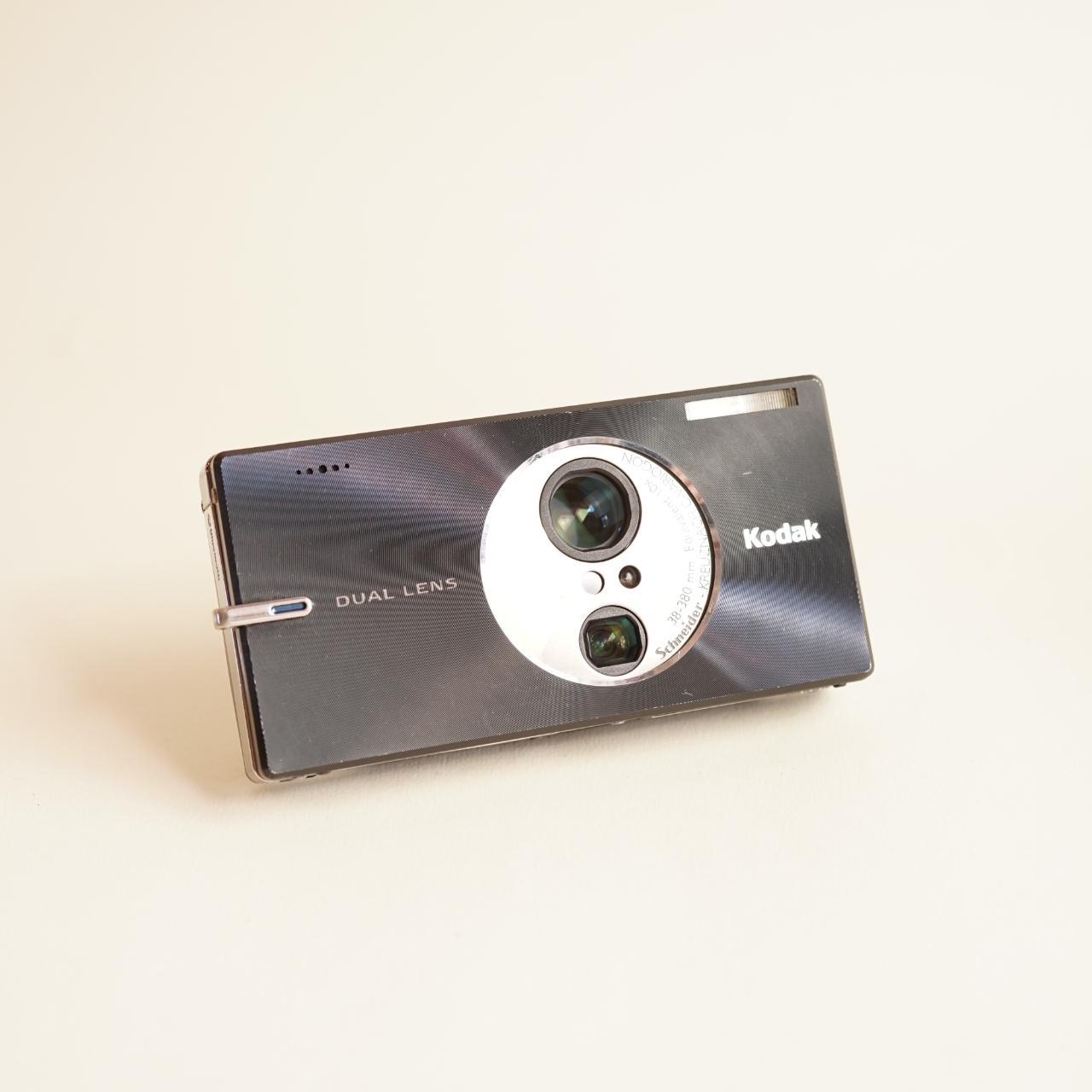 Kodak EasyShare V610 Digital Camera | 6.1MP | Read Description | Black