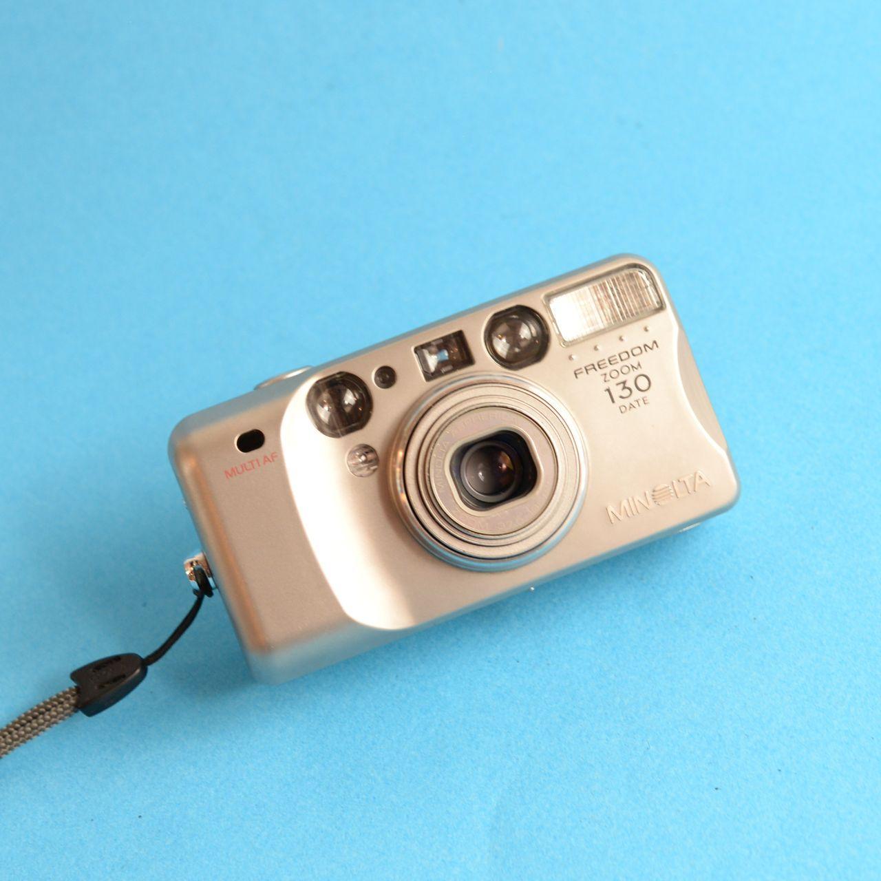 Minolta Freedom Zoom 130 Film Camera | 35mm Point & Shoot | Tested & Working | Silver