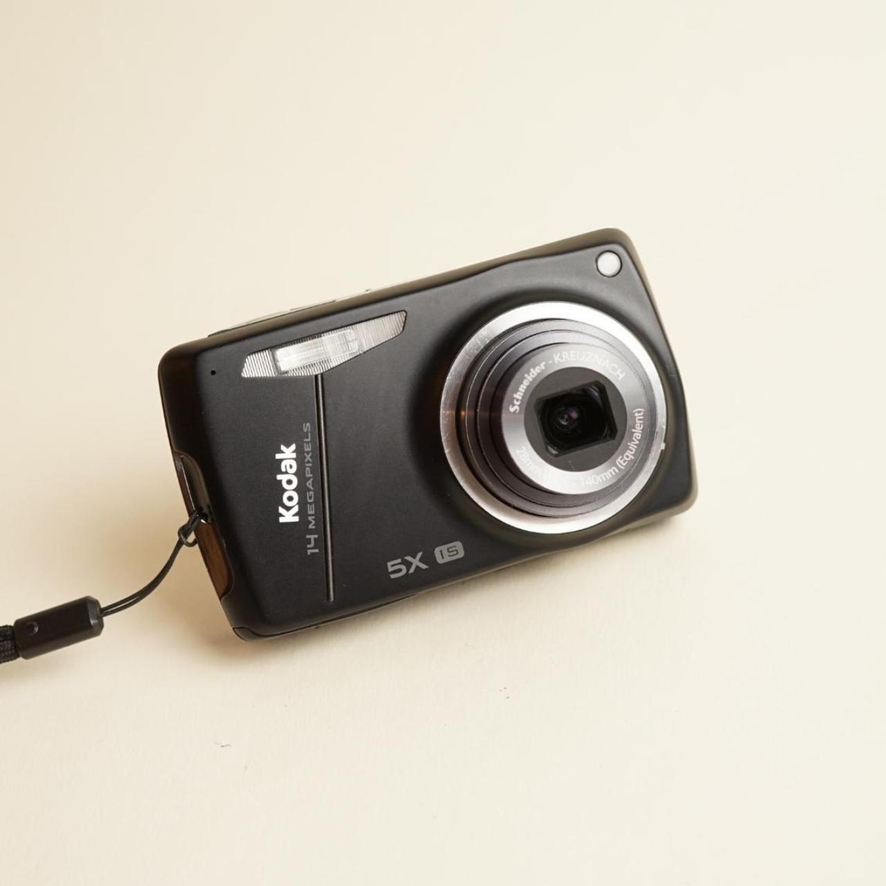 Kodak EasyShare M575 Digital Camera | 14MP | Tested & Working | Black