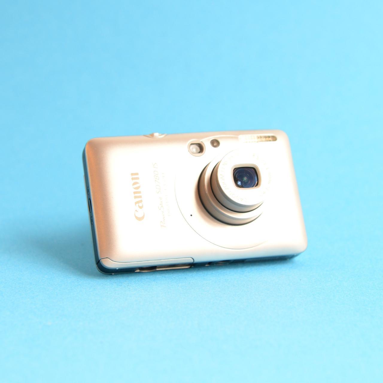 Canon PowerShot SD780 IS Digital Camera | 12.1MP | Tested & Working | Silver