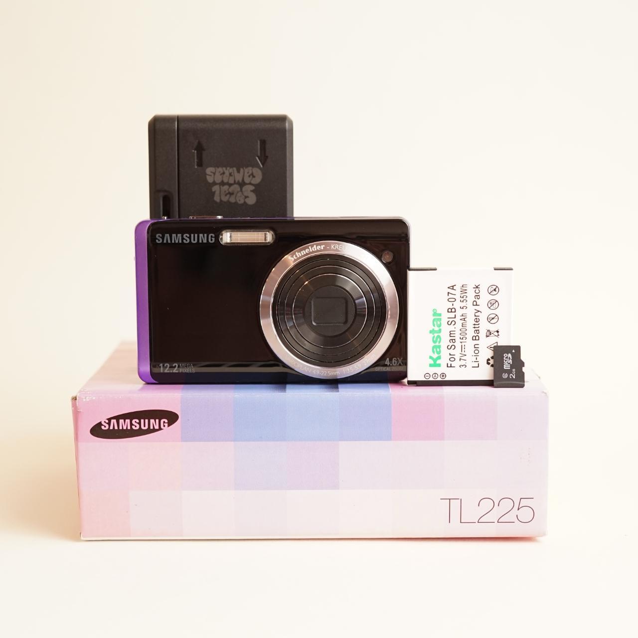 Samsung TL225 Digital Camera | 12.2MP | Tested & Working | Black & Purple Trim