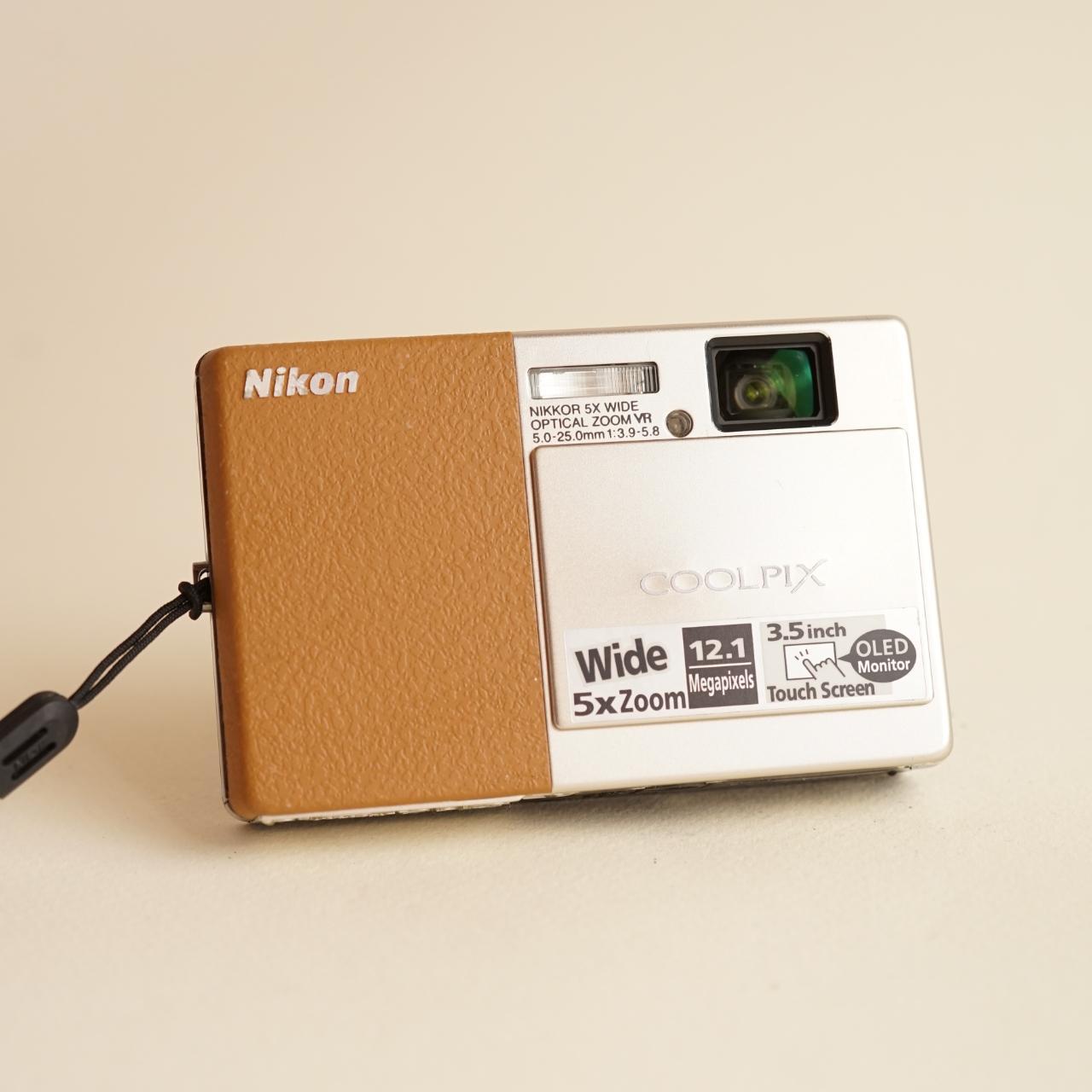 Nikon Coolpix S70 Digital Camera | 12MP | Tested & Working | Silver + Tan