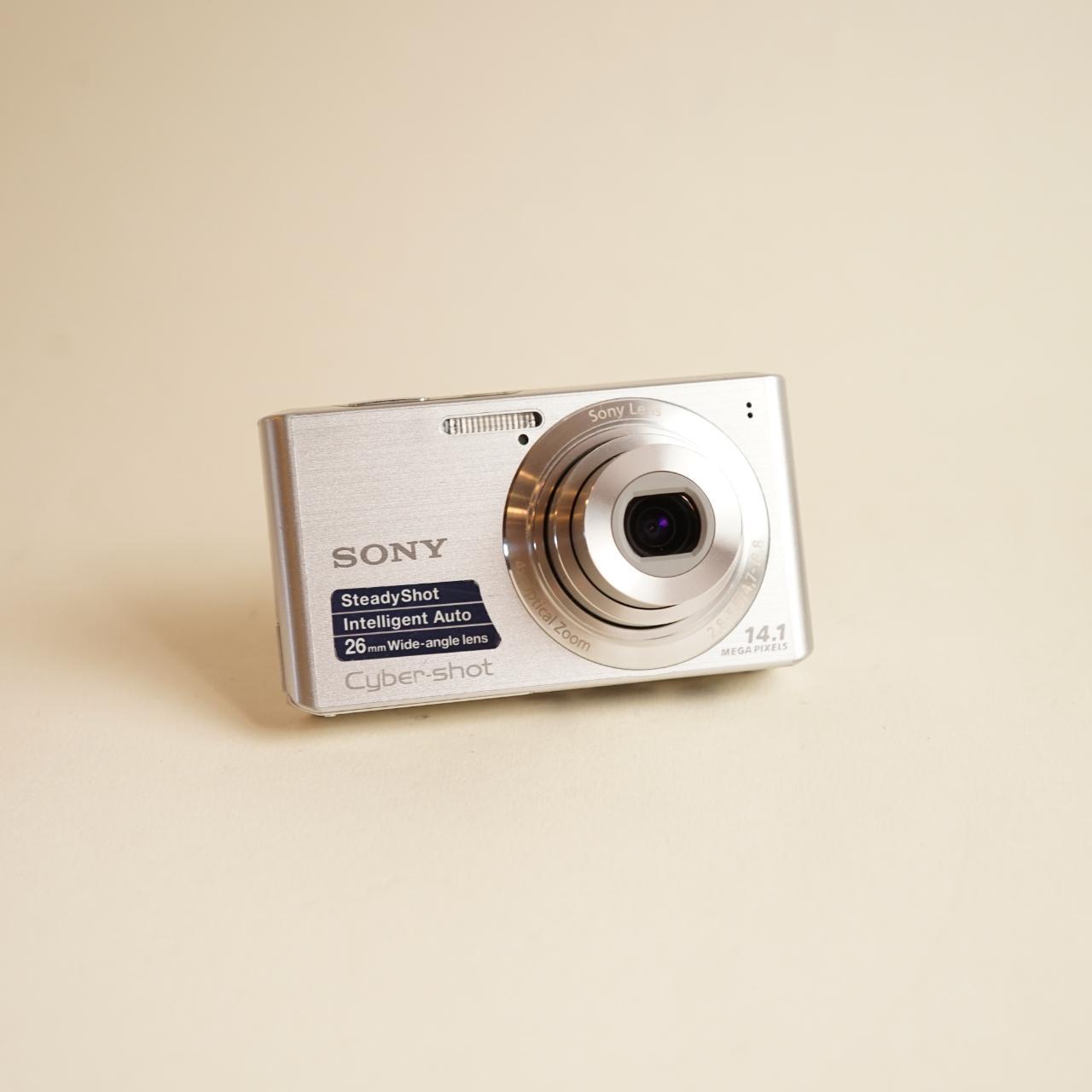 Sony CyberShot DSC-W610 Digital Camera | 14.1MP | Tested & Working | Silver