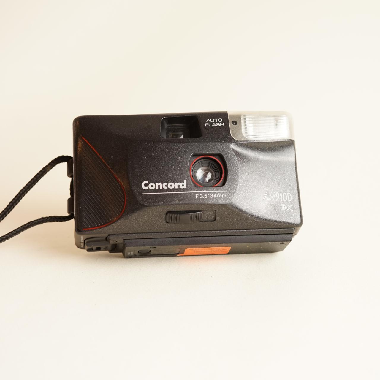 Concord AW910D Film Camera | 35mm Point & Shoot | Tested & Working | Silver